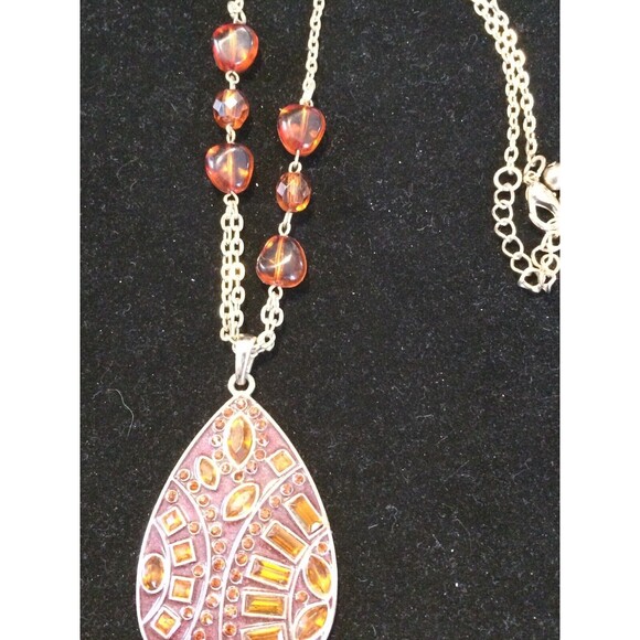 Kenneth Cole Enameled Pendant Necklace on Chain With Amber Colors Signed KC 20” - Picture 4 of 5